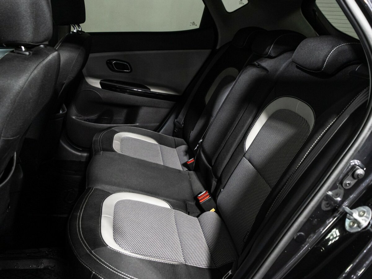 Kia Ceed II Рестайлинг, 2017 Фото №9