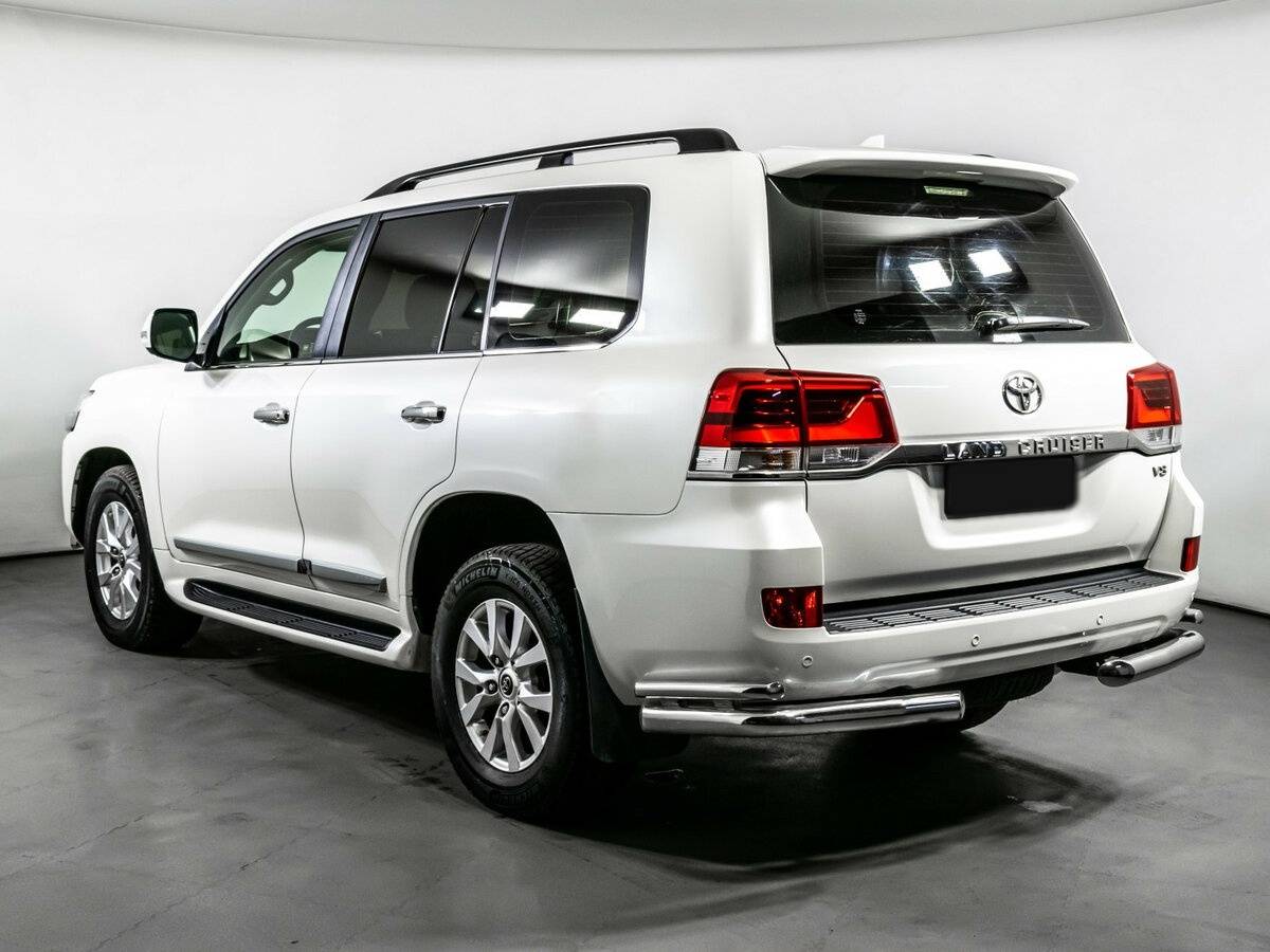 Toyota Land Cruiser 200 Series Рестайлинг 2, 2019 Фото №7