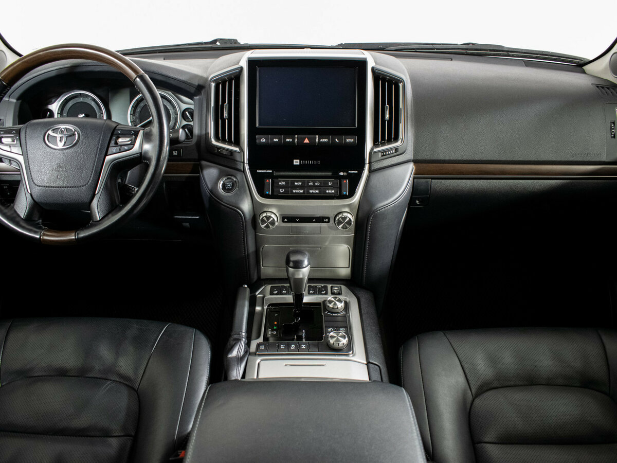 Toyota Land Cruiser 200 Series Рестайлинг 2, 2019 Фото №12