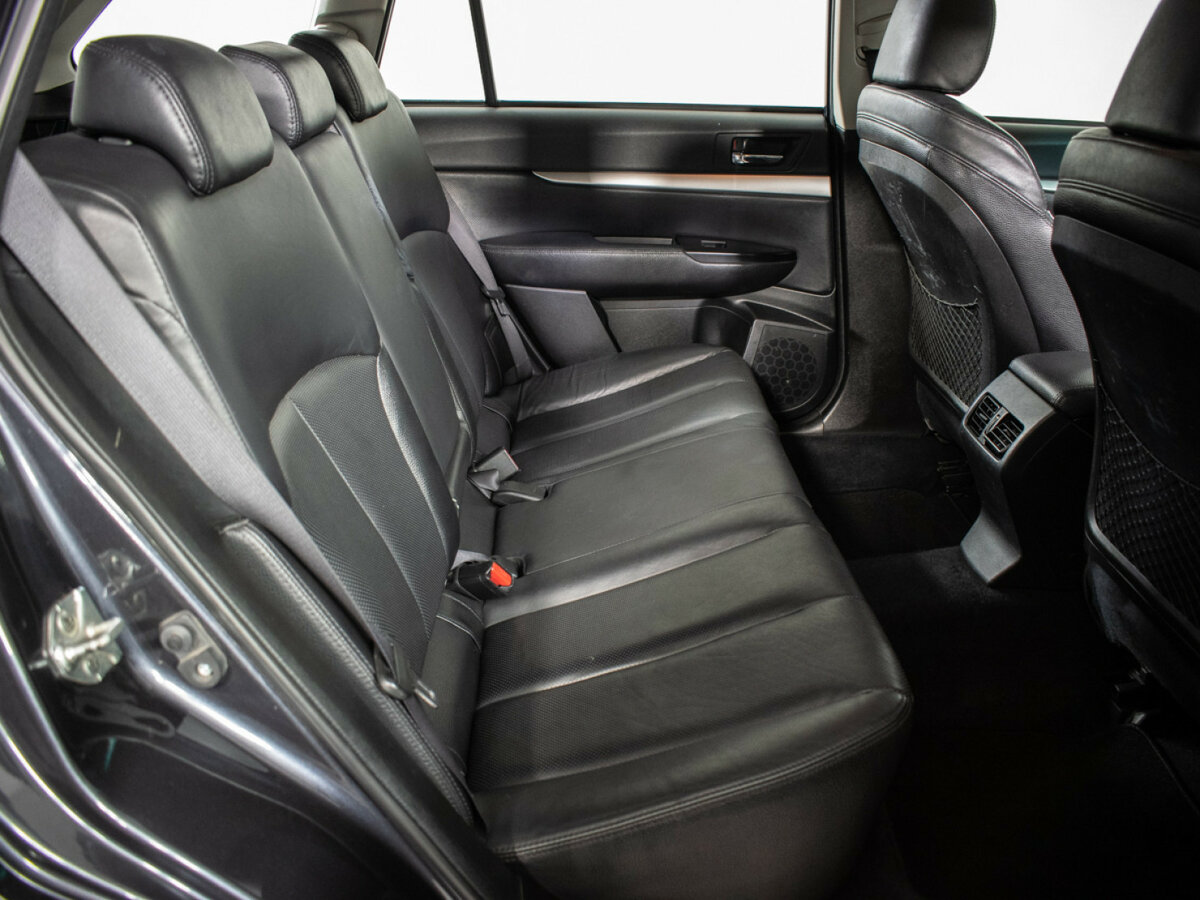 Subaru Outback IV, 2011 Фото №10