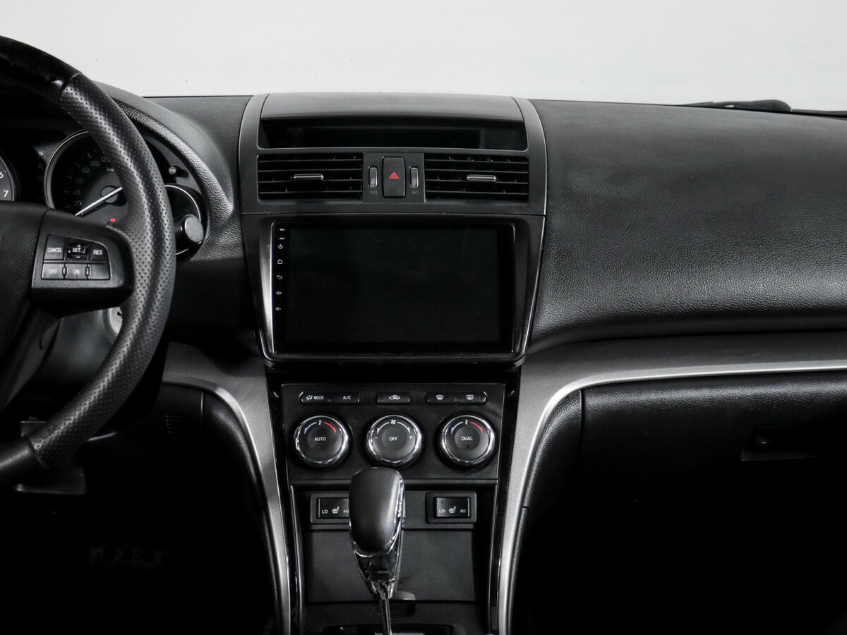 Mazda 6 II (GH) Рестайлинг, 2009 Фото №11