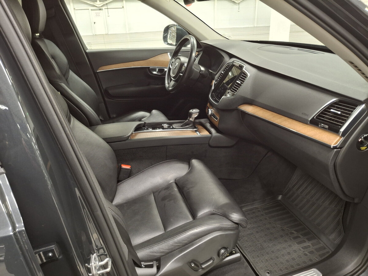 Volvo XC90 II, 2017 Фото №11