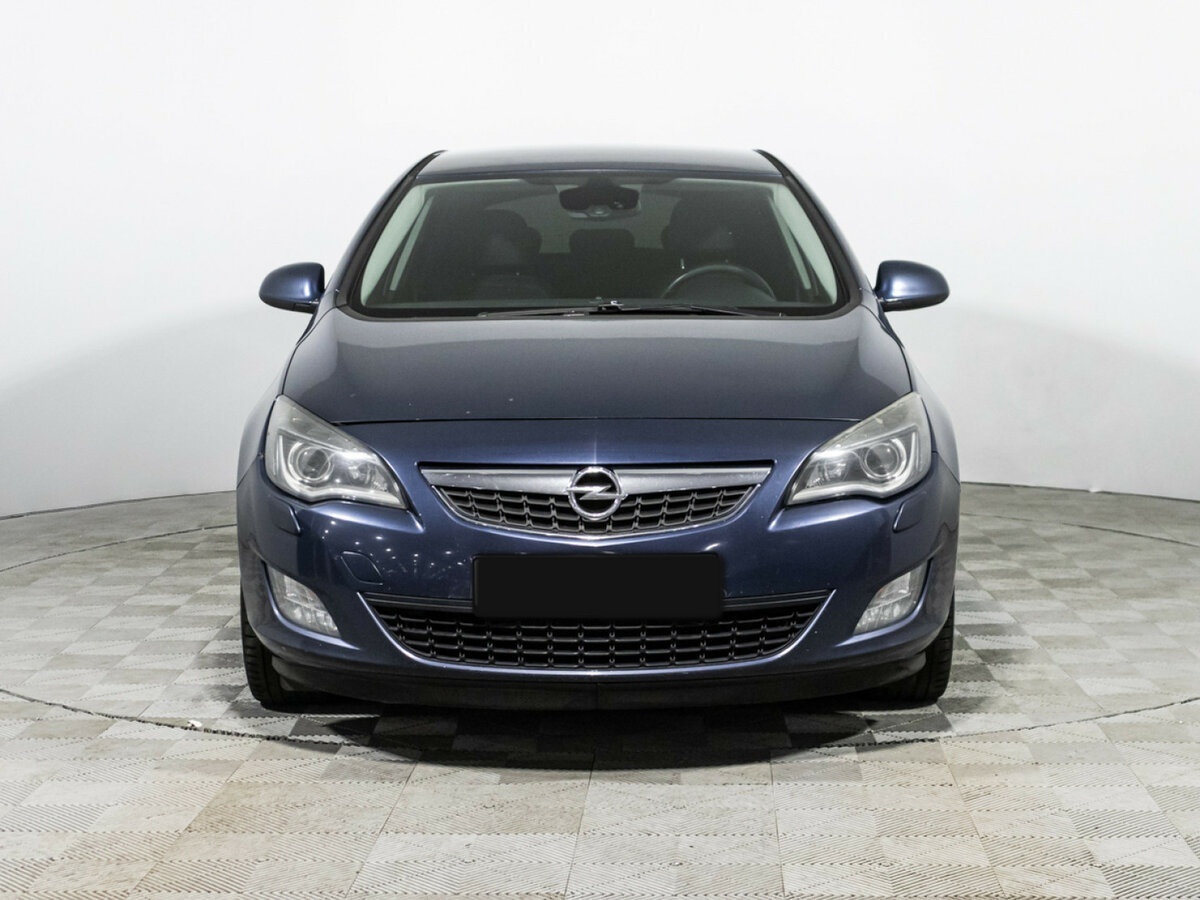 Opel Astra J, 2010 - 252 372 км. | Фото №2