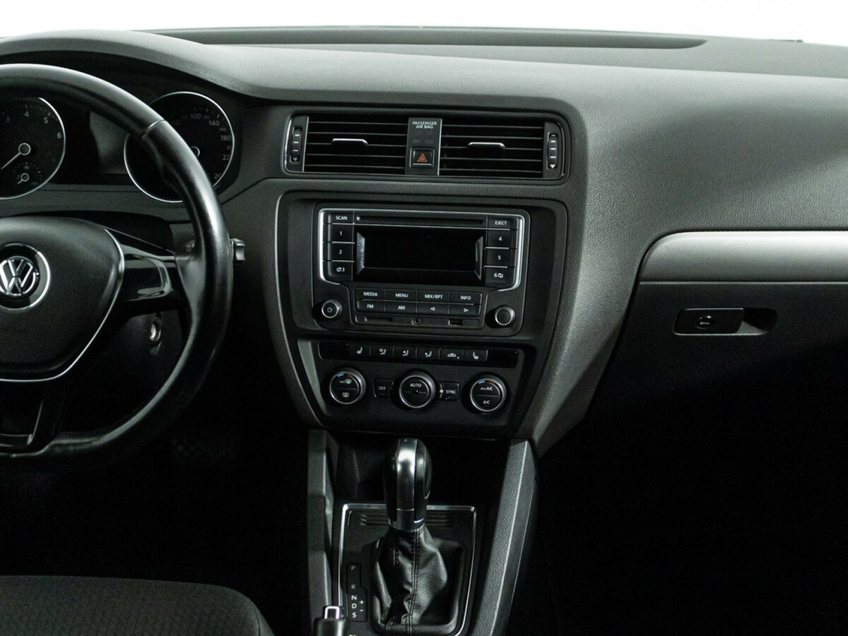 Volkswagen Jetta VI Рестайлинг, 2016 Фото №14