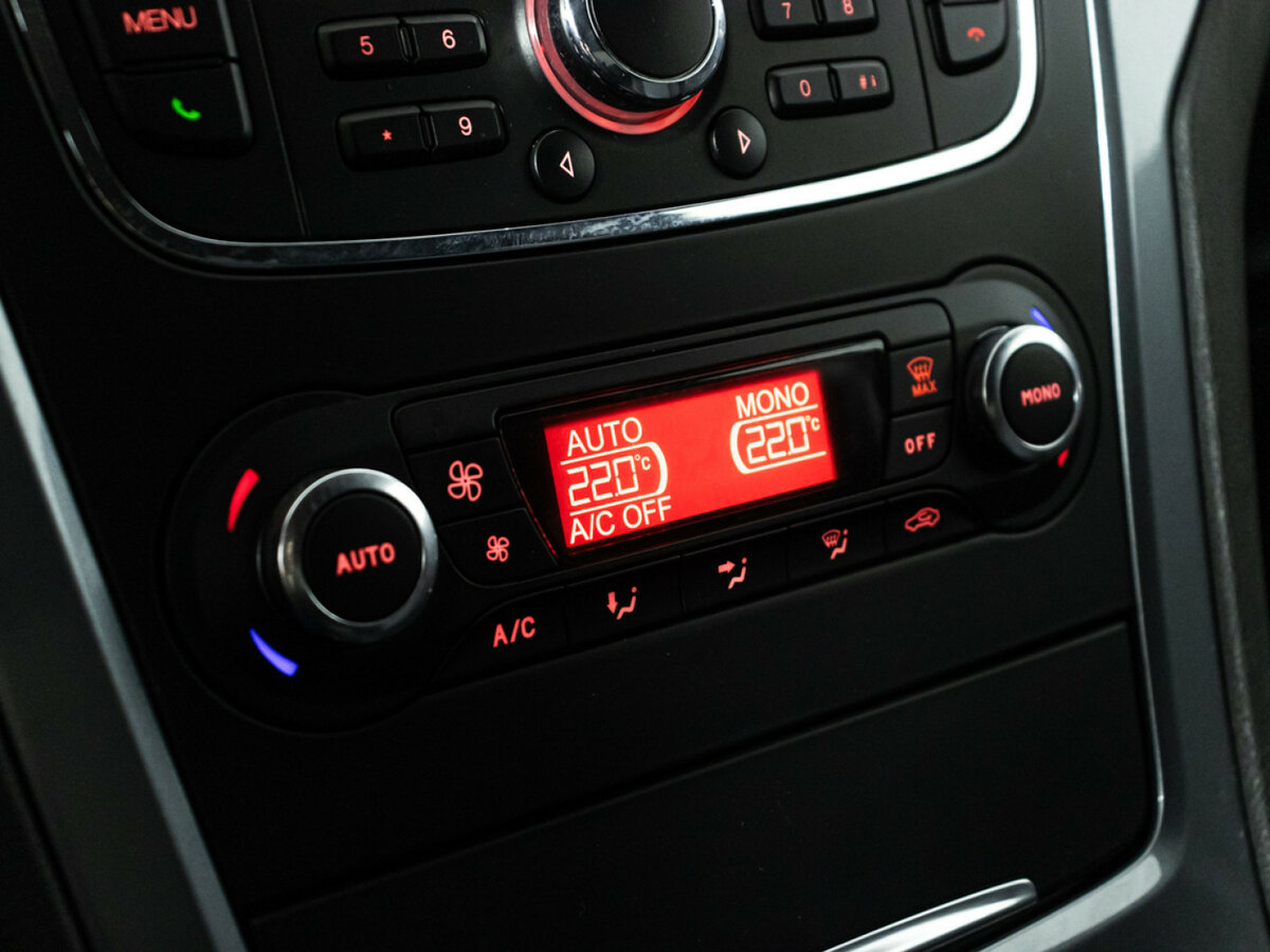 Ford Mondeo IV Рестайлинг, 2011 Фото №14