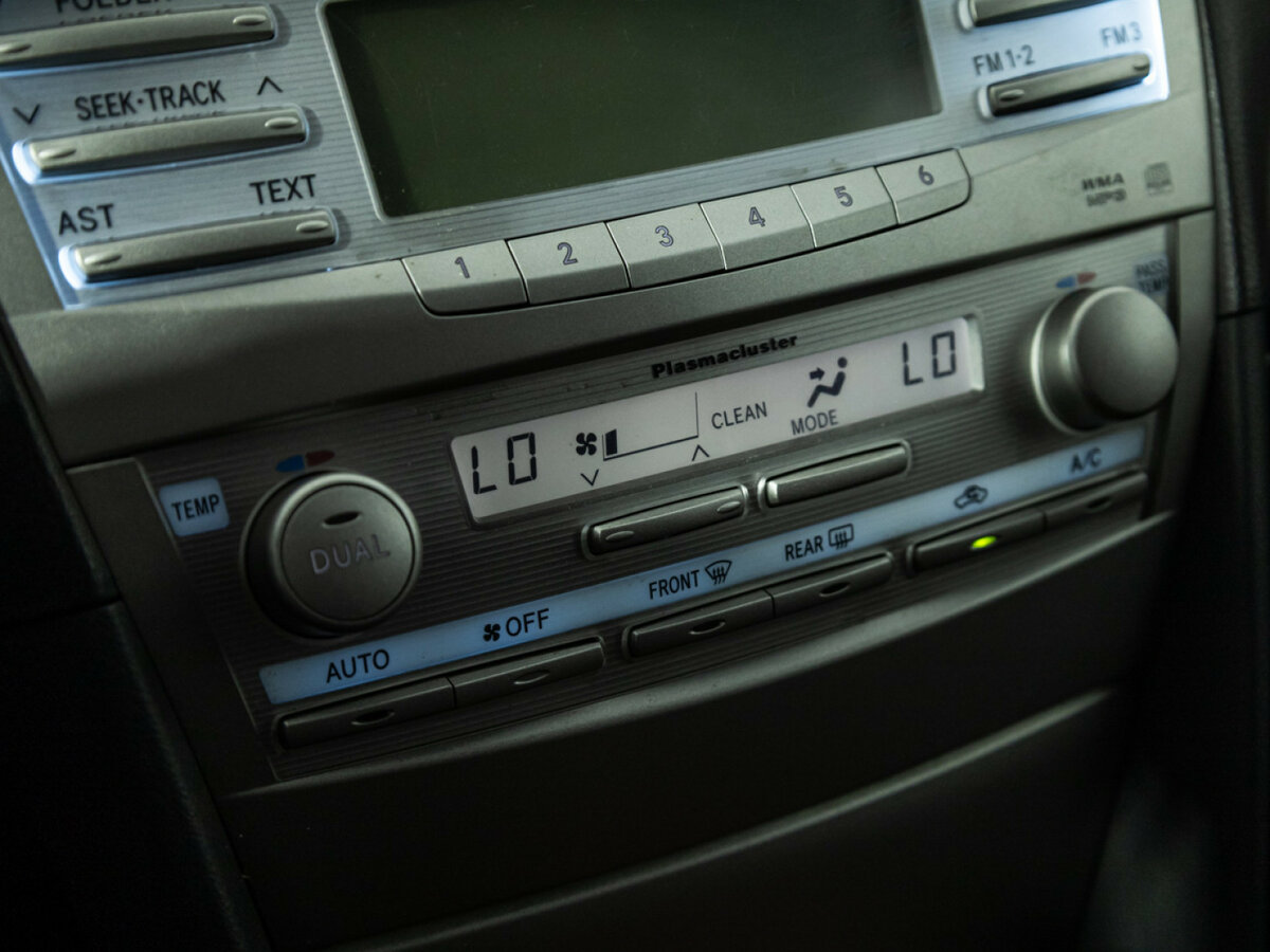 Toyota Camry VI (XV40) Рестайлинг, 2010 Фото №13