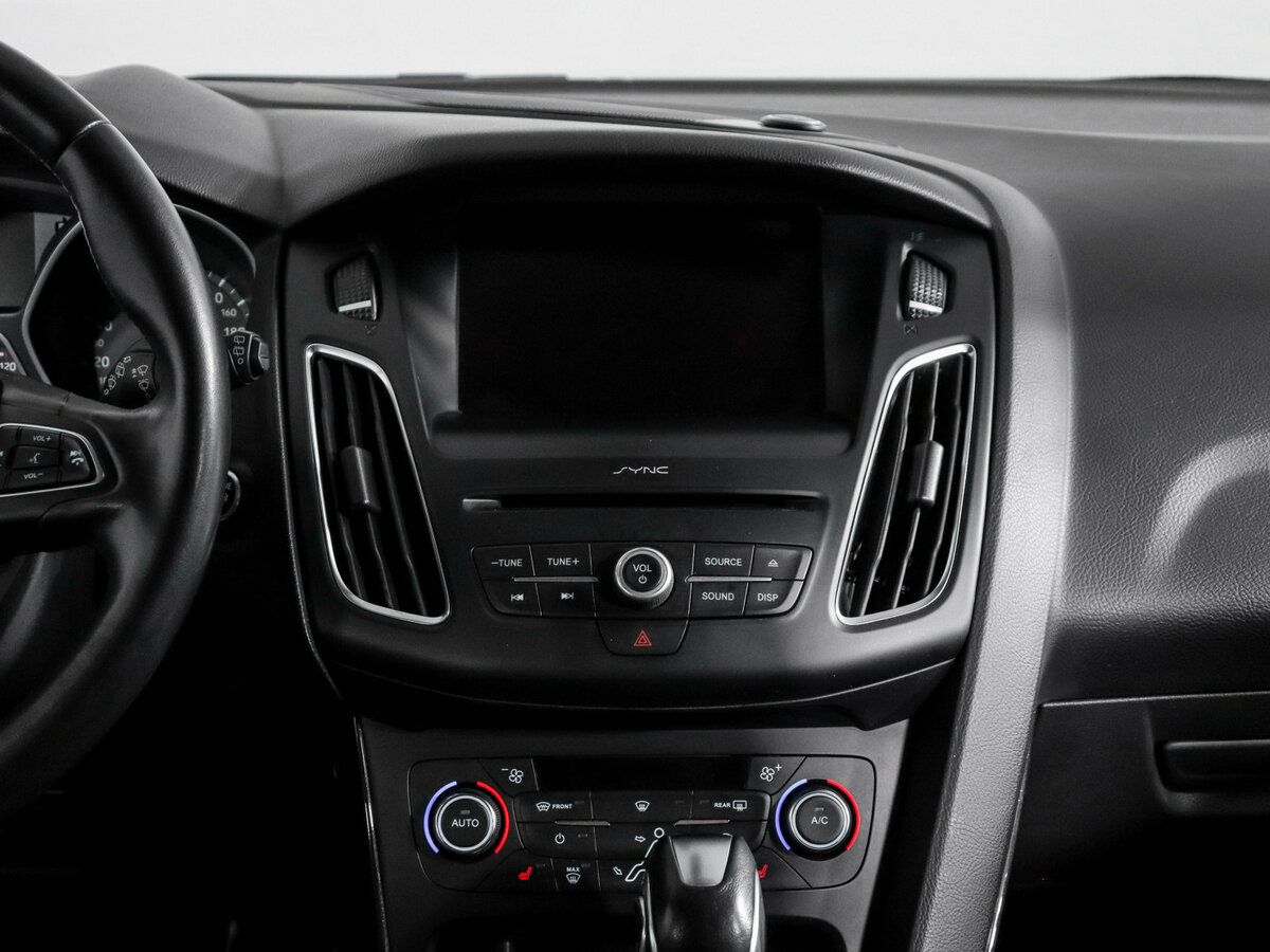 Ford Focus III Рестайлинг, 2016 Фото №11