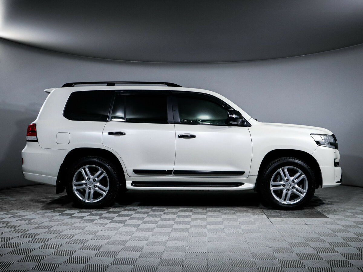 Toyota Land Cruiser 200 Series Рестайлинг 2, 2018 - 159 811 км. | Фото №4