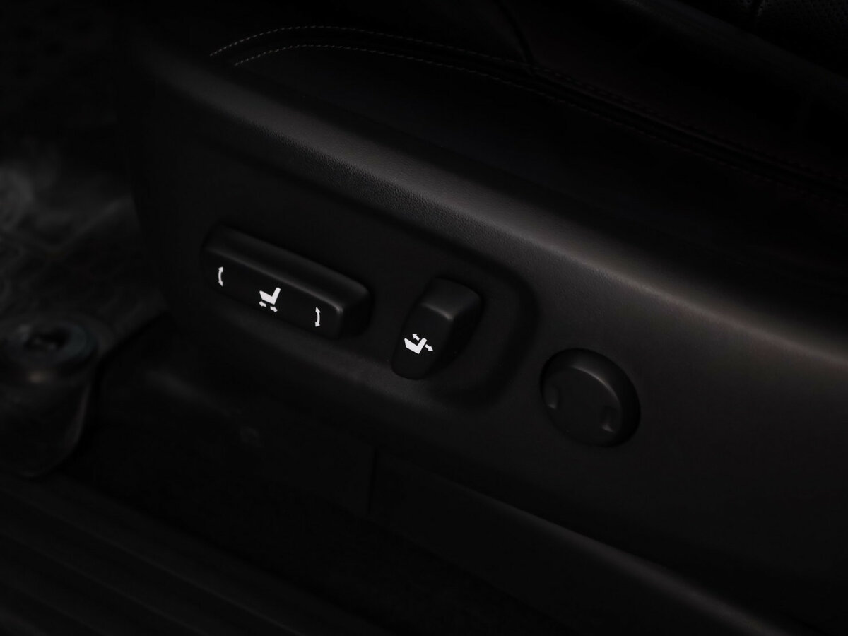 Toyota Land Cruiser Prado 150 Series Рестайлинг 2, 2018 Фото №26