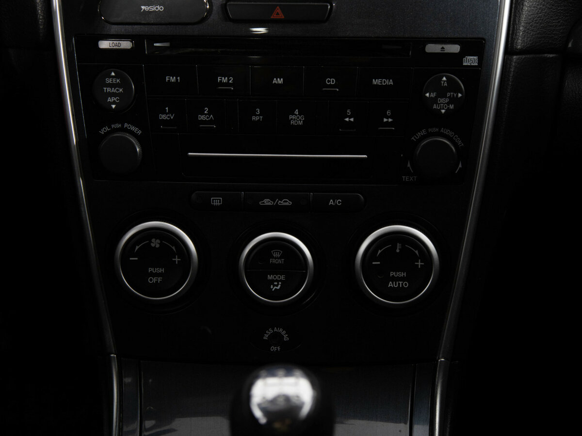 Mazda 6 I (GG) Рестайлинг, 2007 Фото №12