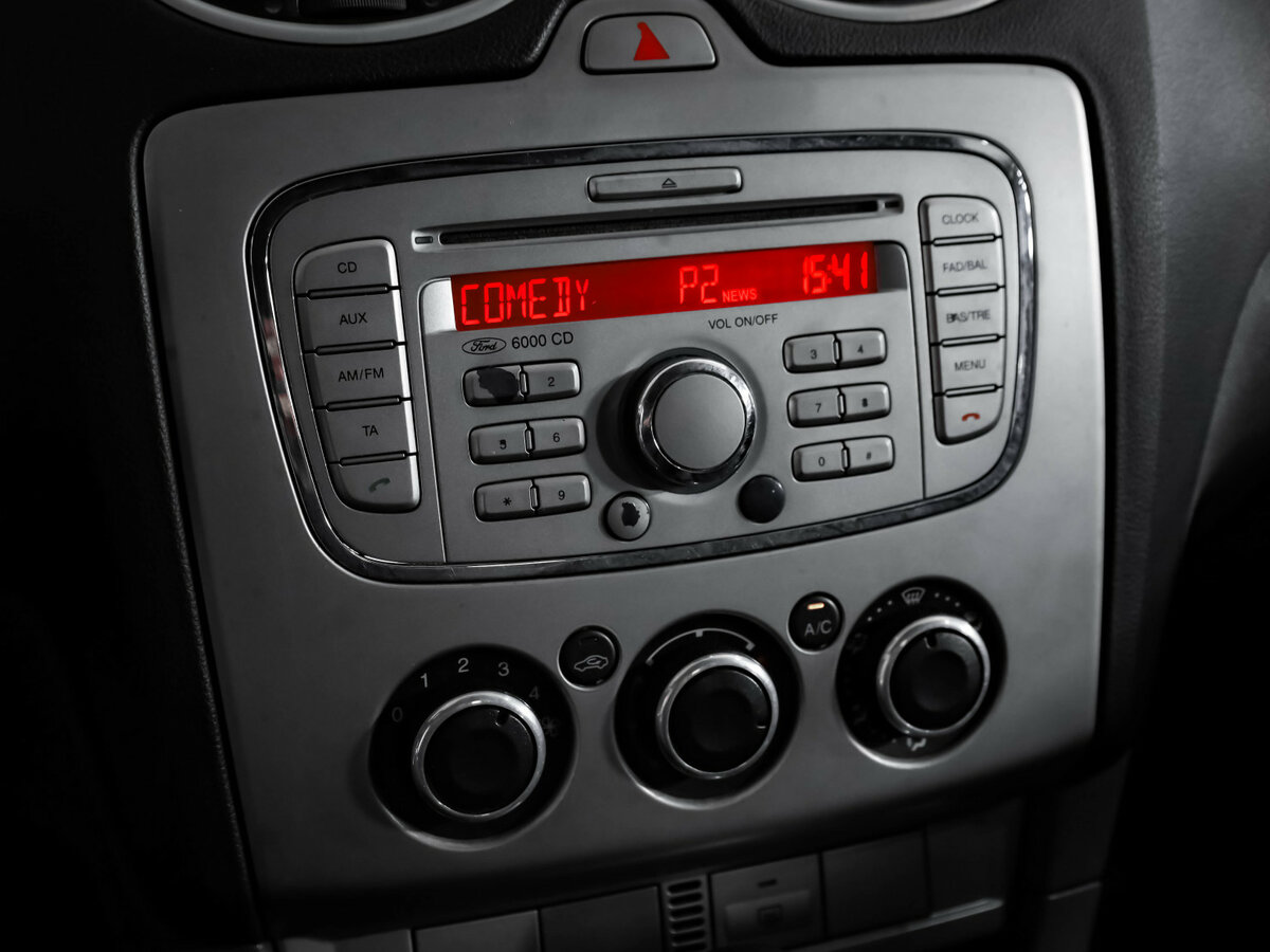 Ford Focus II Рестайлинг, 2008 Фото №10