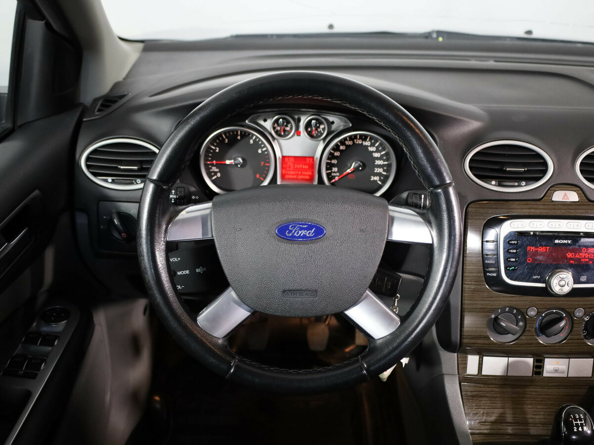 Ford Focus II Рестайлинг, 2009 - 109 989 км. | Фото №8