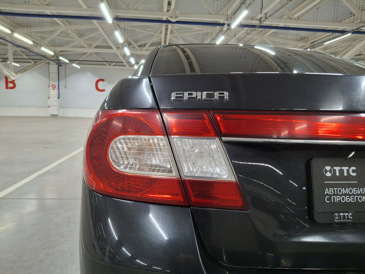 Chevrolet Epica V250 Рестайлинг, 2010 Фото №9