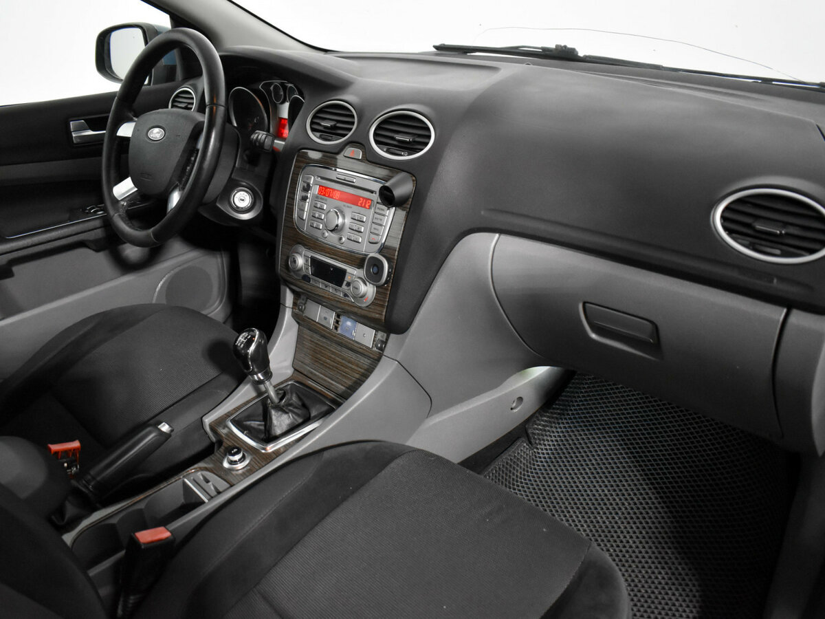 Ford Focus II Рестайлинг, 2008 Фото №10