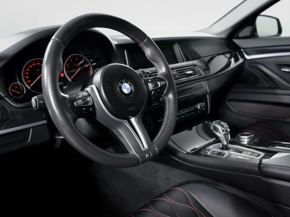 BMW 5 серии 528i VI (F10/F11/F07) Рестайлинг, 2014 Фото №14