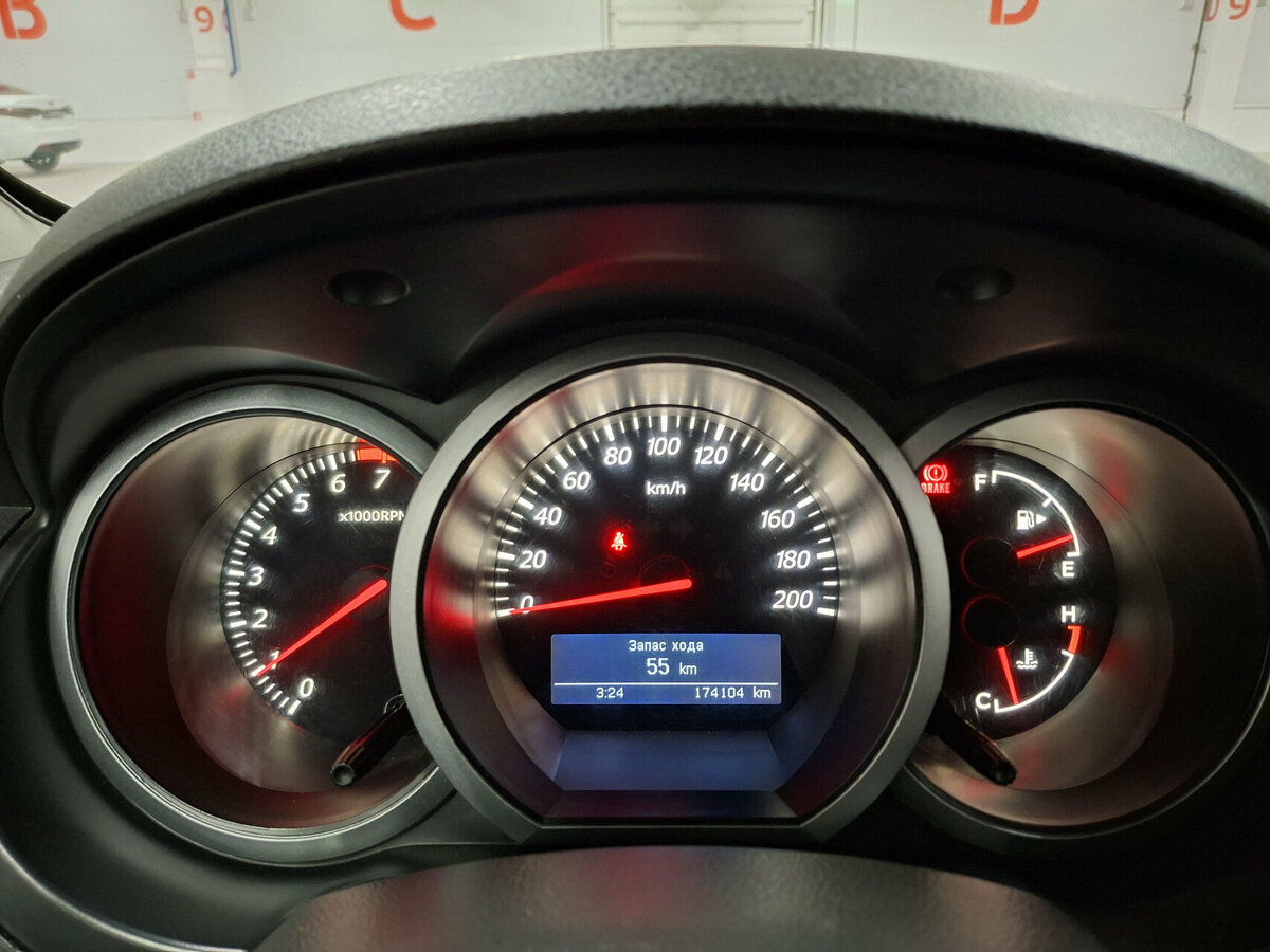 Suzuki Grand Vitara II Рестайлинг, 2011 Фото №13