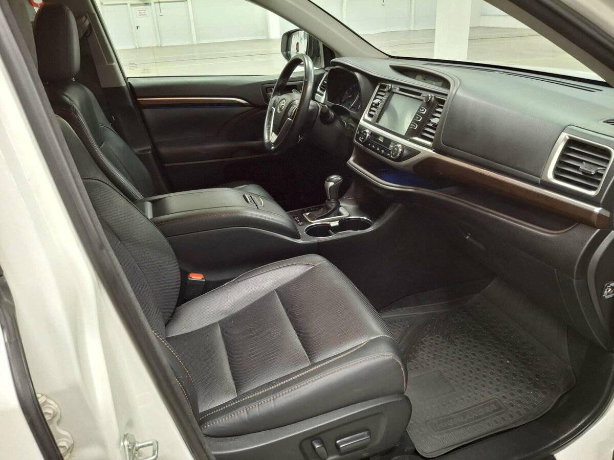 Toyota Highlander III (U50), 2014 Фото №11