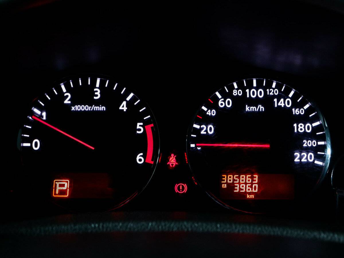 Nissan Pathfinder III Рестайлинг, 2010 Фото №11