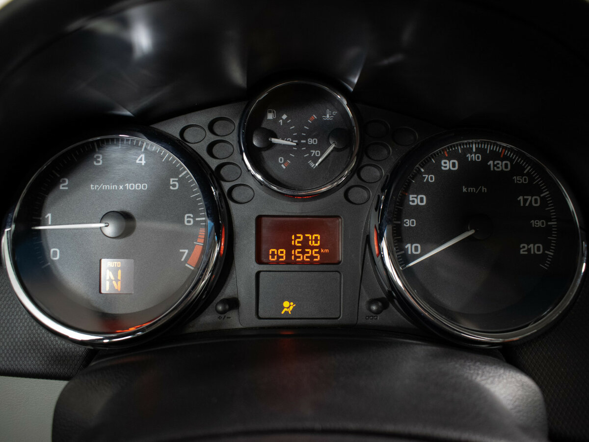 Peugeot 207 I, 2008 Фото №12