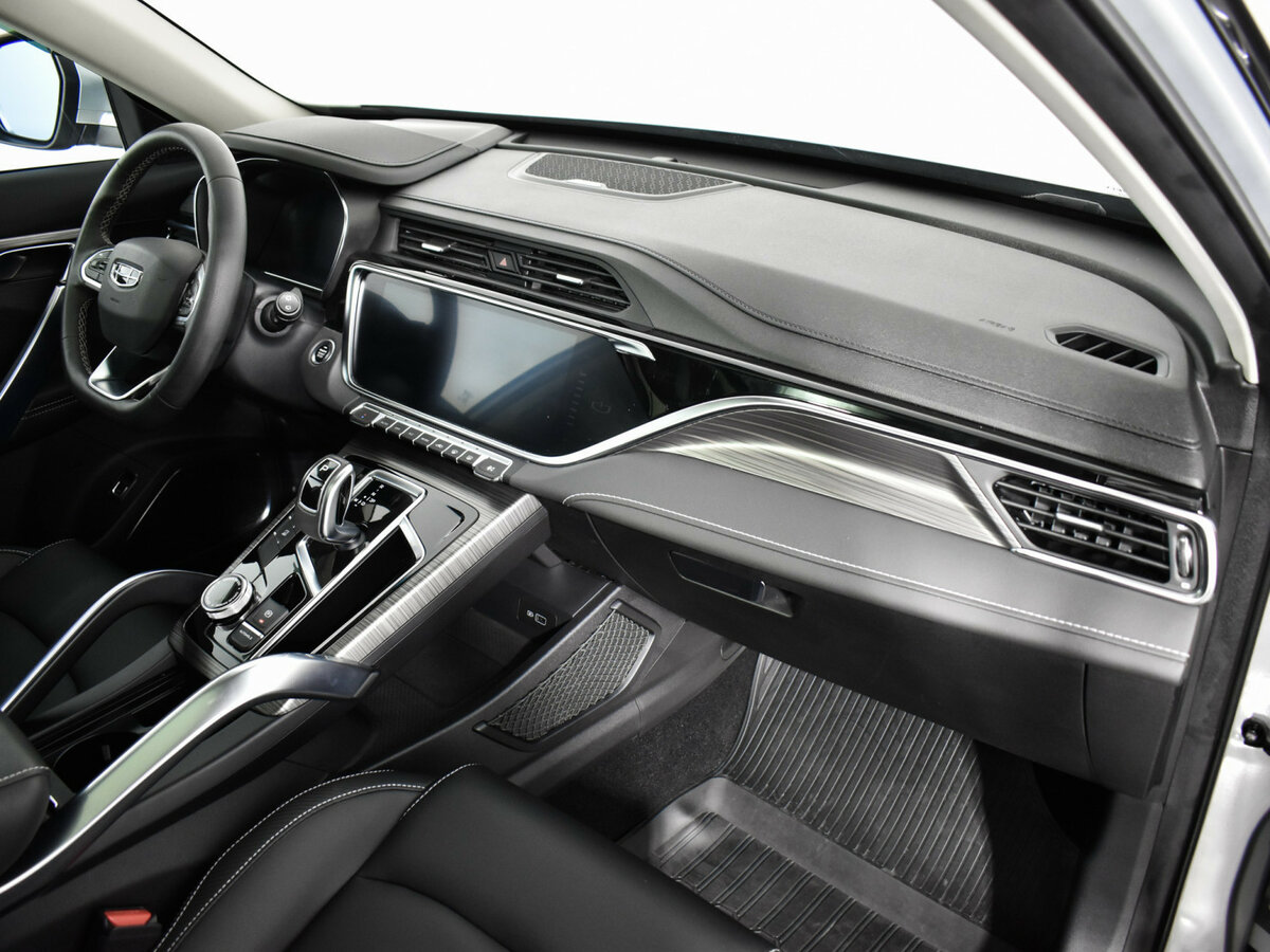 Geely Atlas Pro, 2022 Фото №14