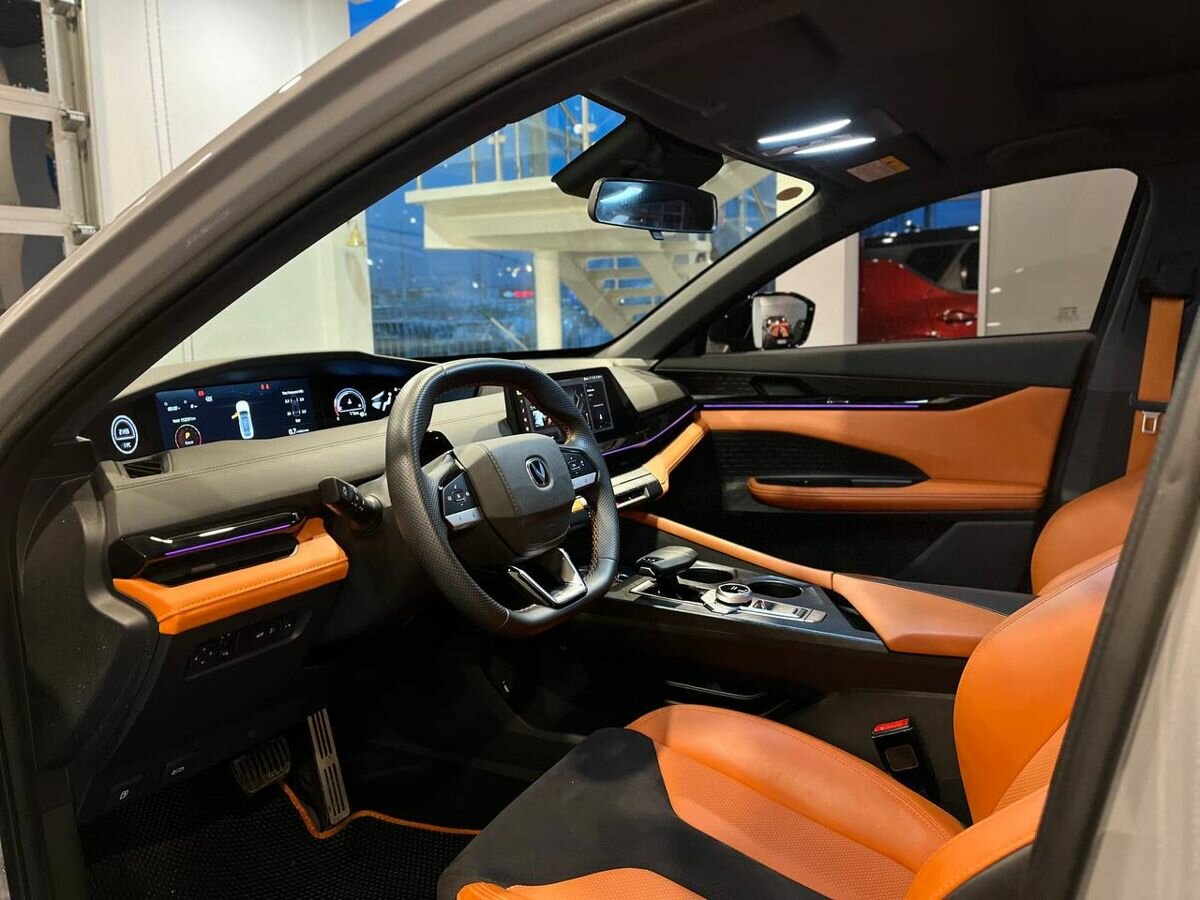 Changan UNI-V I, 2023 Фото №20