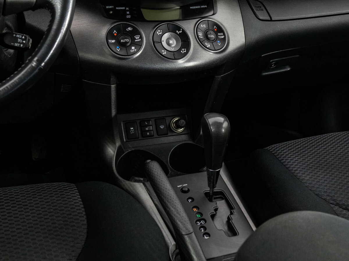 Toyota RAV4 Long III (XA30), 2010 Фото №13