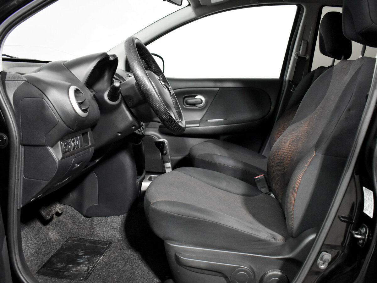 Nissan Note I Рестайлинг, 2011 Фото №10