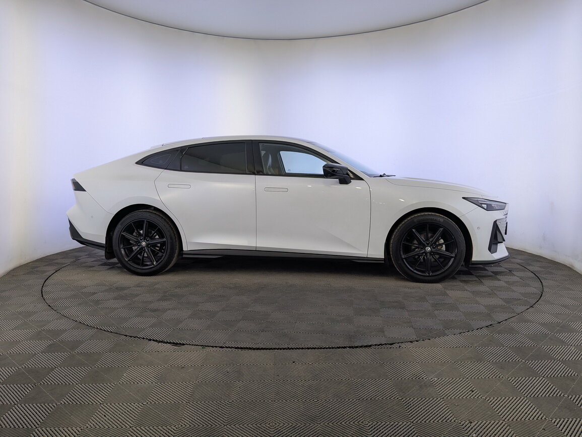 Changan UNI-V I, 2023 - 32 460 км. | Фото №4