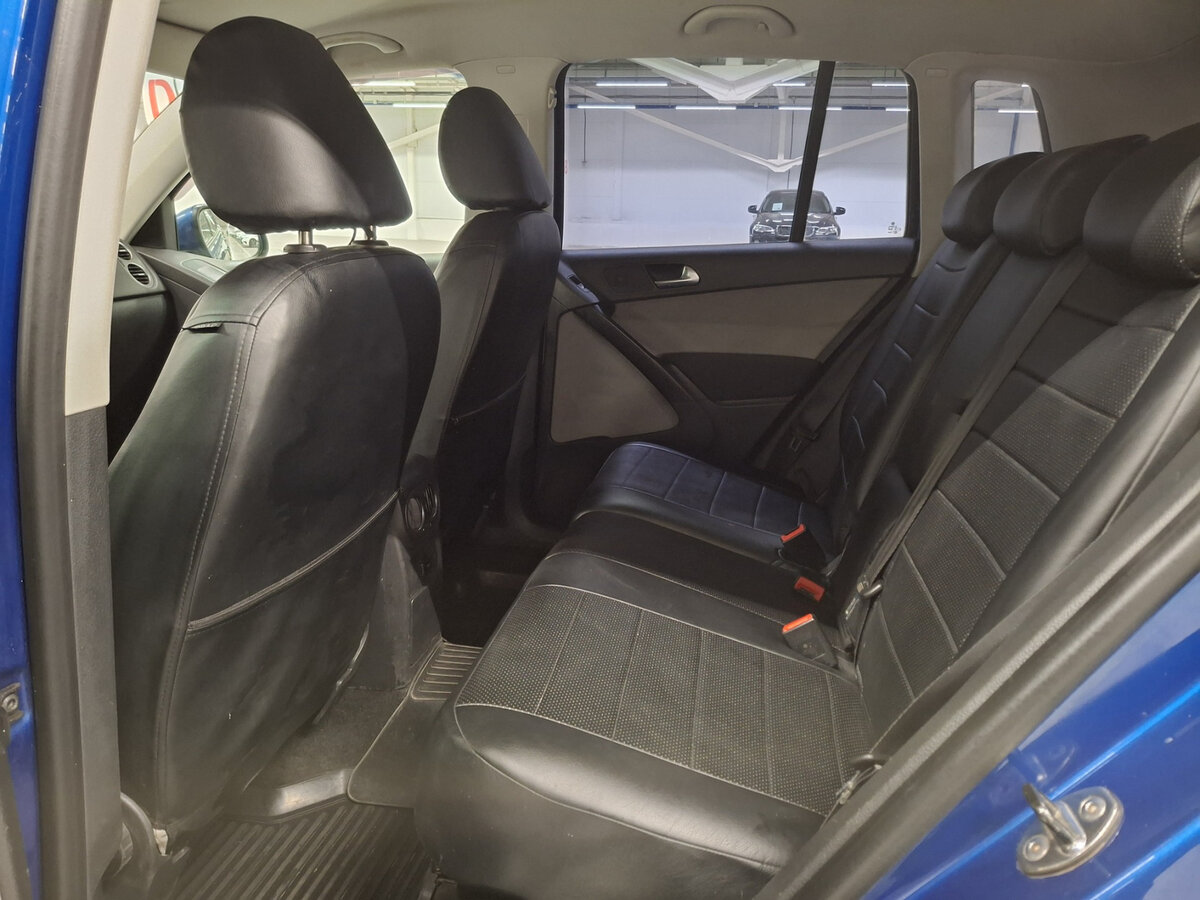 Volkswagen Tiguan I, 2010 Фото №12