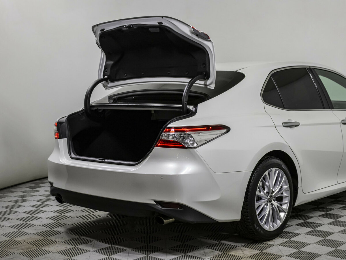 Toyota Camry VIII (XV70), 2018 Фото №16