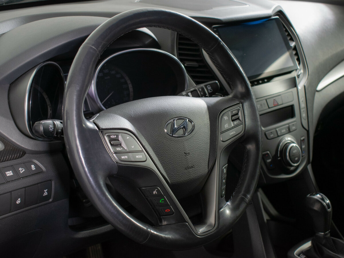 Hyundai Santa Fe III Рестайлинг, 2017 Фото №13