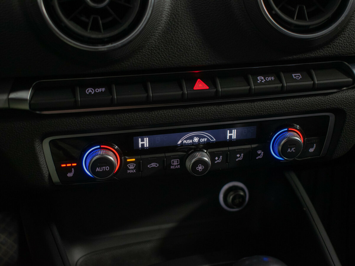 Audi A3 III (8V) Рестайлинг, 2019 Фото №13