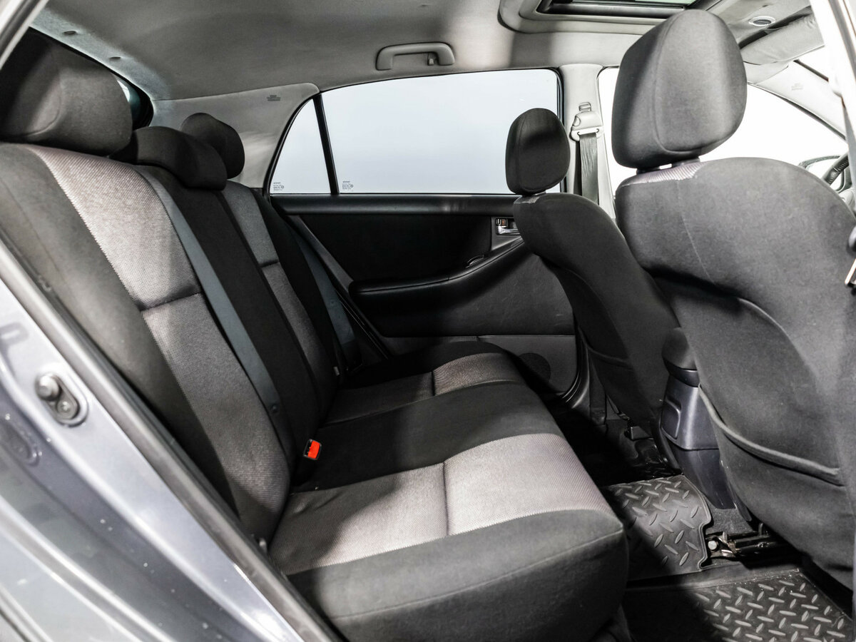 Toyota Corolla IX (E120, E130) Рестайлинг, 2006 Фото №15