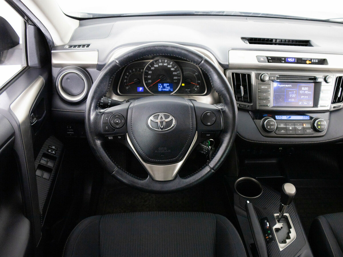 Toyota RAV4 IV (XA40), 2013 Фото №10