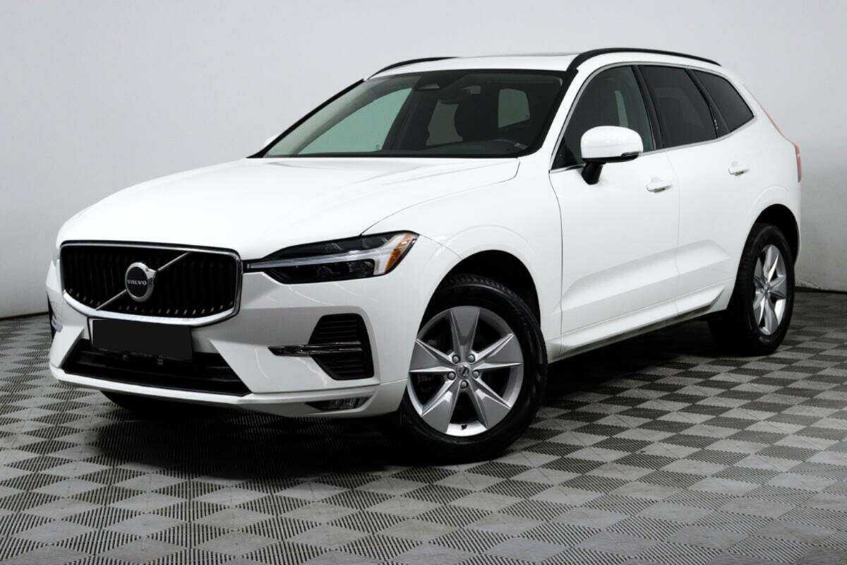 Volvo XC60, 2022 - 15 690 км. | Фото №1