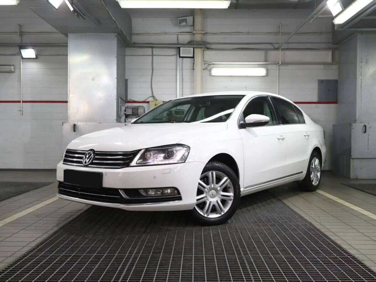 Volkswagen Passat, 2011 - 229 000 км. | Фото №1