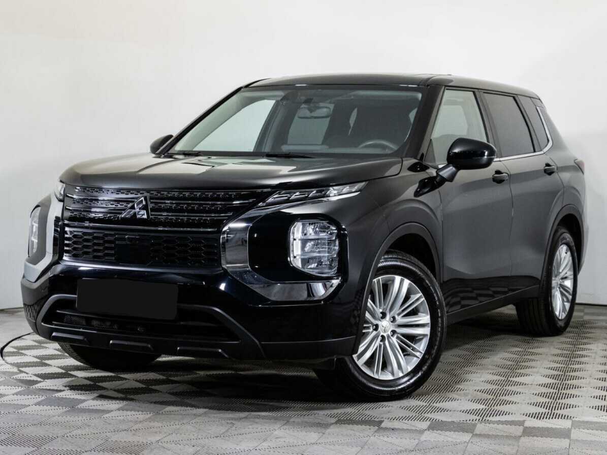 Mitsubishi Outlander, 2023 - 3 375 км. | Фото №1