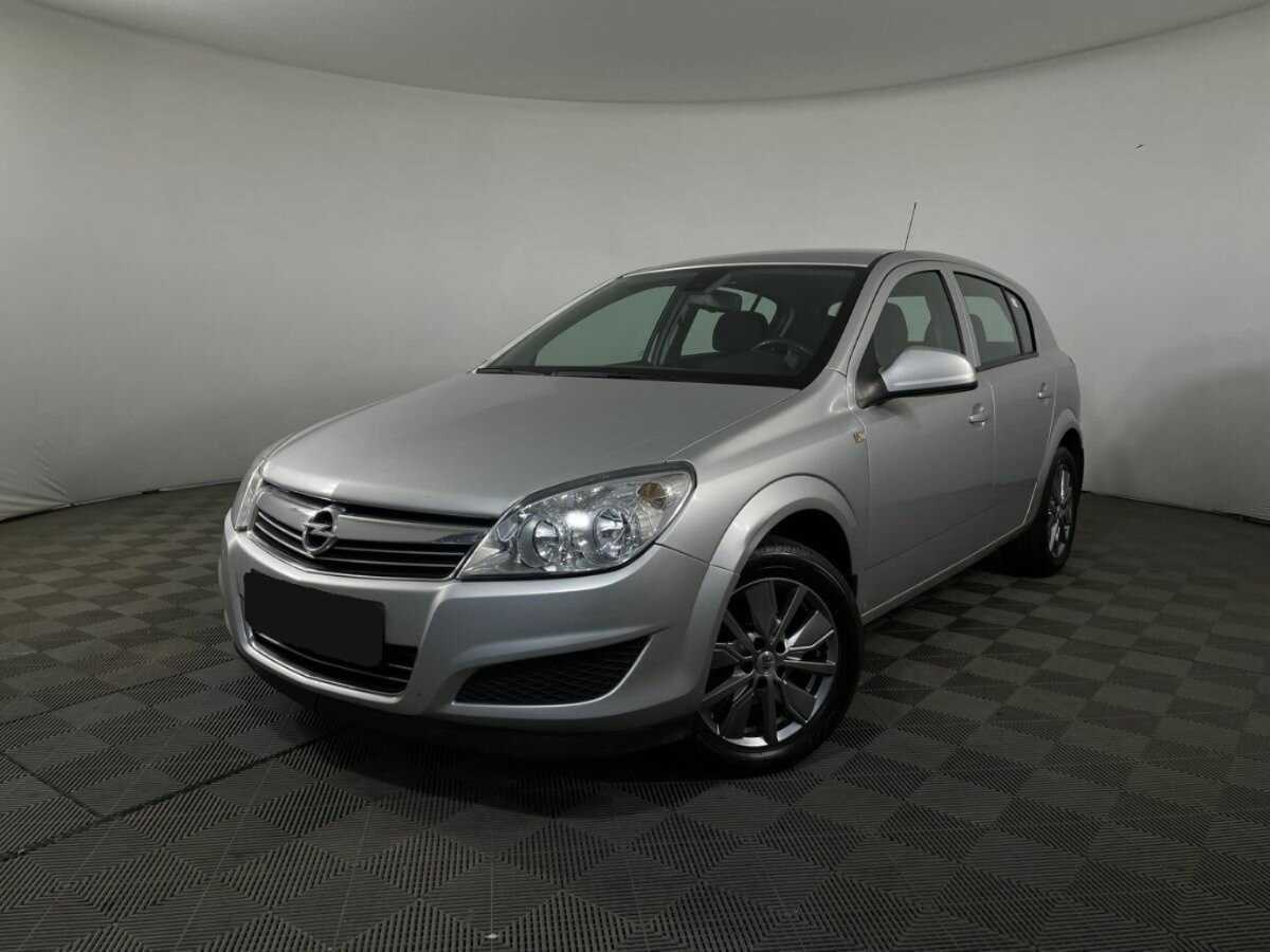 Opel Astra, 2010 - 130 499 км. | Фото №1