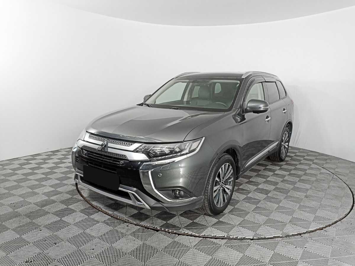 Mitsubishi Outlander, 2021 - 47 049 км. | Фото №1